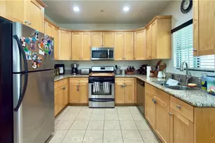 1075 N Maclay, San Fernando, CA 91340 - Photo 11