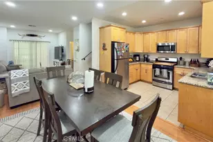 1075 N Maclay, San Fernando, CA 91340 - Photo 9