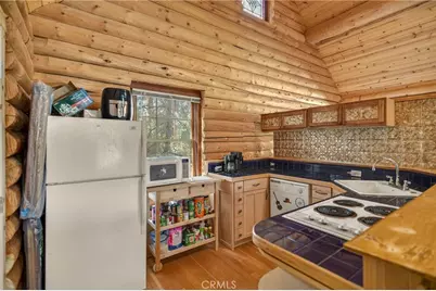15916 Zurich Way, Pine Mountain Club, CA 93222 - Photo 11