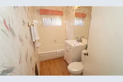 16519 Minnehaha, Granada Hills, CA 91344 - Photo 13