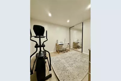 5720 Owensmouth #152, Woodland Hills, CA 91367 - Photo 15