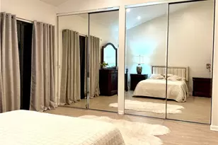 5720 Owensmouth, Woodland Hills, CA 91367 - Photo 13