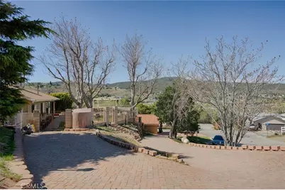 43134 Peek A Boo Road, Lake Hughes, CA 93532 - Photo 5