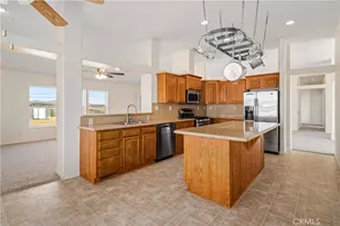 12567 Sahara, Rosamond, CA 93560 - Photo 13