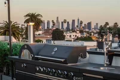 542 1/2 N Serrano Avenue, Los Angeles, CA 90004 - Photo 23