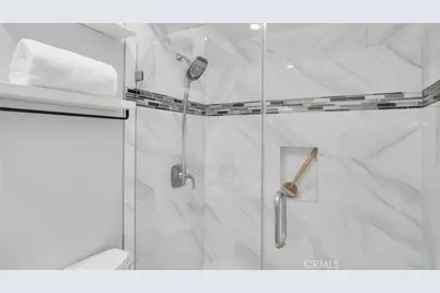 222 S Central #432, Los Angeles, CA 90012 - Photo 15