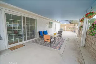 22612 Pamplico Dr, Saugus, CA 91350 - Photo 39