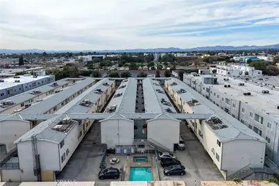 8800 Burnet Avenue #15, North Hills, CA 91343 - Photo 57