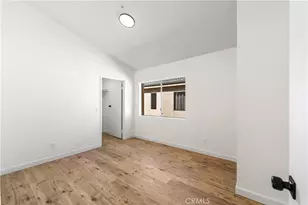 8800 Burnet Ave, North Hills, CA 91343 - Photo 25