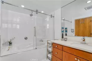 3839 Davana Rd, Sherman Oaks, CA 91423 - Photo 35