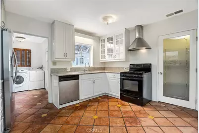 22117 San Miguel, Woodland Hills, CA 91364 - Photo 9