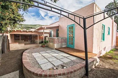 225 Barry, Ventura, CA 93001 - Photo 19