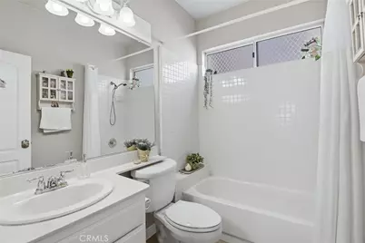 15546 Mallory Court, Moorpark, CA 93021 - Photo 17