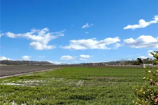 4895 Buttercreek, Moorpark, CA 93021 - Photo 31