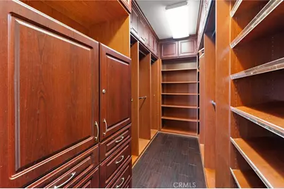 152 S Oakhurst Drive #304, Beverly Hills, CA 90212 - Photo 21