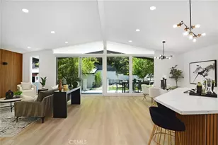 22284 Avenue San Luis, Woodland Hills, CA 91364 - Photo 9