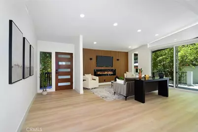 22284 Avenue San Luis, Woodland Hills, CA 91364 - Photo 7