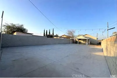 923 Sumner Street, Bakersfield, CA 93305 - Photo 3