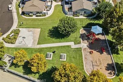 28152 Robin, Saugus, CA 91350 - Photo 41