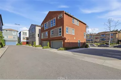 2700 E Chaucer #13, Los Angeles, CA 90065 - Photo 1