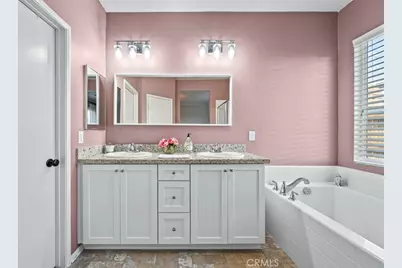 3559 Half Dome Avenue, Rosamond, CA 93560 - Photo 29