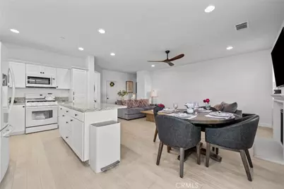 3559 Half Dome Avenue, Rosamond, CA 93560 - Photo 13