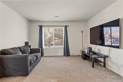 45728 Barham, Lancaster, CA 93534 - Photo 7