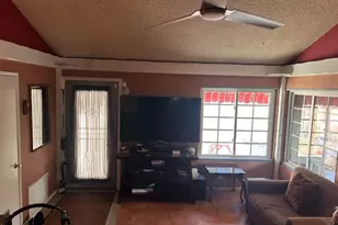 23509 Via Chantilly, Valencia, CA 91355 - Photo 15