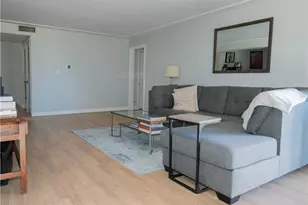 5050 Coldwater Canyon, Sherman Oaks, CA 91423 - Photo 9