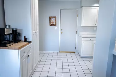 5050 Coldwater Canyon #102, Sherman Oaks, CA 91423 - Photo 11