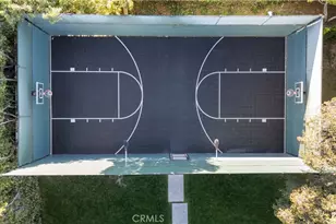 17528 Jayden Ln, Encino, CA 91316 - Photo 3