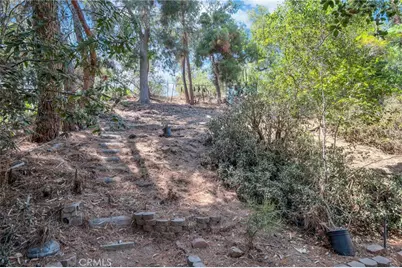 829 Cooper Ave, Los Angeles, CA 90042 - Photo 37