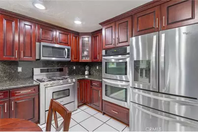 9340 Burnet Ave, North Hills, CA 91343 - Photo 13