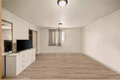 152 W 111th Place, Los Angeles, CA 90061 - Photo 11