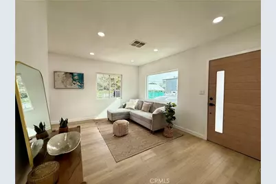 1327 W 97th Street, Los Angeles, CA 90044 - Photo 11