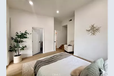 1327 W 97th Street, Los Angeles, CA 90044 - Photo 37
