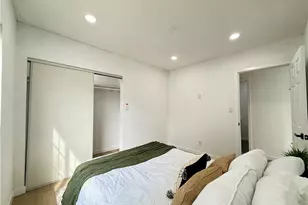 1327 W 97th St, Los Angeles, CA 90044 - Photo 31