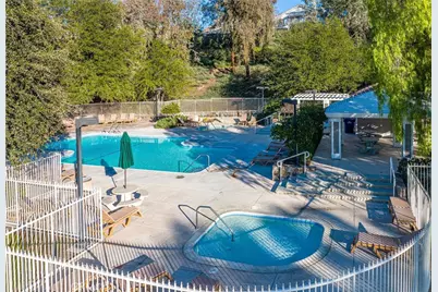 23301 Preston Way, Valencia, CA 91354 - Photo 47