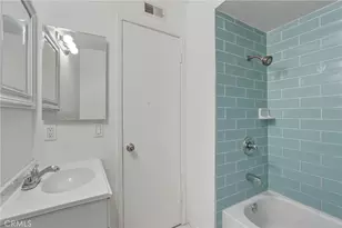 334 W 220th St, Carson, CA 90745 - Photo 31