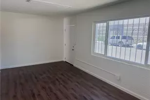 18336 Gault St, Reseda, CA 91335 - Photo 7