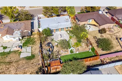 225 W French Avenue, Ridgecrest, CA 93555 - Photo 15