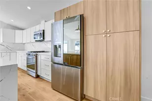 8626 Lubao Ave, Winnetka, CA 91306 - Photo 23