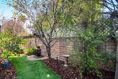 5348 Veloz Avenue, Tarzana, CA 91356 - Photo 37