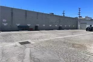 18334 Gault St, Reseda, CA 91335 - Photo 11