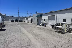 18334 Gault St, Reseda, CA 91335 - Photo 13