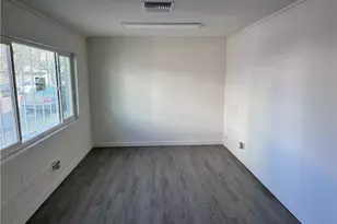 18334 Gault St, Reseda, CA 91335 - Photo 5