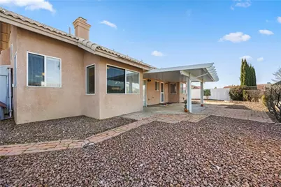 17666 High Vista St, Victorville, CA 92395 - Photo 11