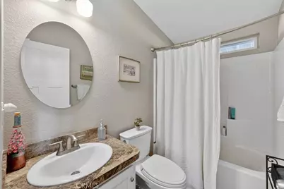 30000 Hasley Canyon Rd #25, Castaic, CA 91384 - Photo 17