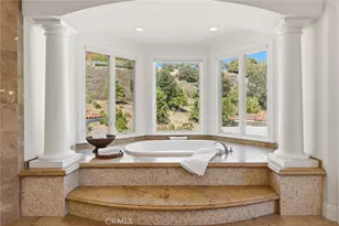 988 Candlecrest Dr, Westlake Village, CA 91362 - Photo 39