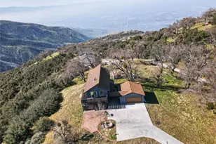 30420 Starland Dr, Tehachapi, CA 93561 - Photo 23